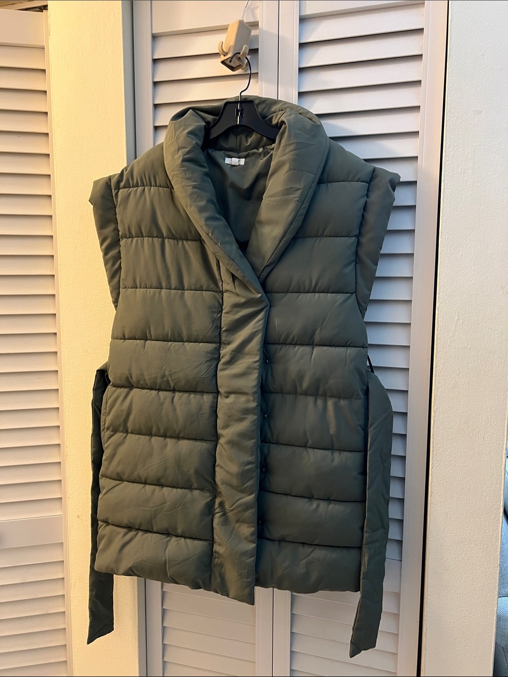 Splendid Quilted Puffer Vest in Olive Green